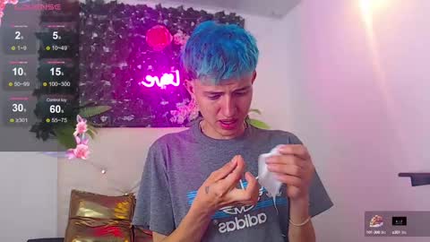 iam_lukas__ online show from October 2025 03:58:01 AM