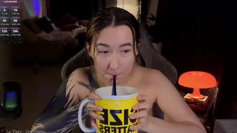 Meg  online show from February 2025 01:19:01 AM