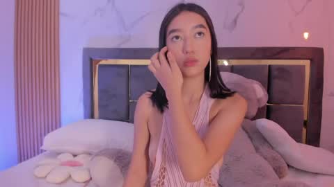 Snapshot of iam_milly_ chatting on April 2026 02:27:02 AM Milly online show from April 2026 02:27:02 AM