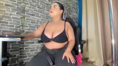 Snapshot of iam_samy chatting on November 2025 11:31:02 AM Samy online show from November 2025 11:31:02 AM