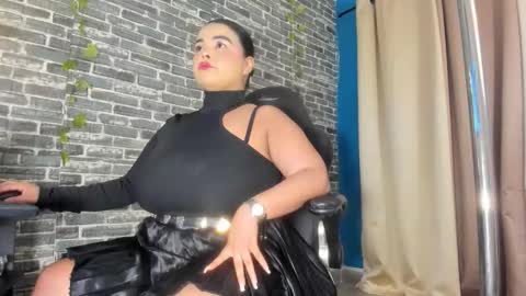 Snapshot of iam_samy chatting on November 2025 11:43:02 AM Samy online show from November 2025 11:43:02 AM