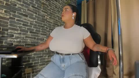 Snapshot of iam_samy chatting on February 2026 11:22:02 AM Samy online show from February 2026 11:22:02 AM