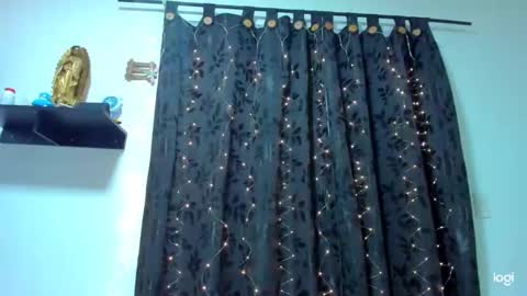 Snapshot of iam_your_fantasy chatting on January 2025 10:13:02 PM iam_your_fantasy online show from January 2025 10:13:02 PM