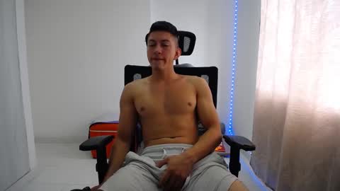 Snapshot of iam_yourbabyprincess_xd chatting on December 2024 06:53:02 PM iam_yourbabyprincess_xd online show from December 2024 06:53:02 PM