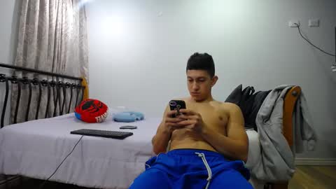 Snapshot of iam_yourbabyprincess_xd chatting on February 2025 04:48:02 AM iam_yourbabyprincess_xd online show from February 2025 04:48:02 AM