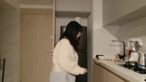 Zoe 3 online show from June 2026 03:12:02 AM