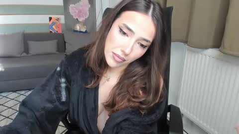 Baby Gal online show from November 2025 07:31:02 AM