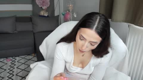 Baby Gal online show from May 2026 07:06:02 AM