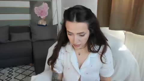 Baby Gal online show from May 2026 07:15:02 AM