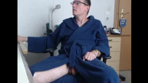 iamachim online show from June 2026 12:26:02 PM
