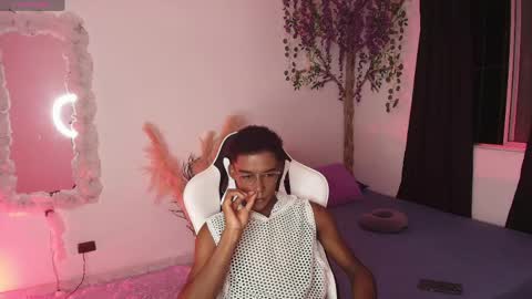 Snapshot of iamandrey_ chatting on April 2026 12:16:02 AM iamandrey_ online show from April 2026 12:16:02 AM