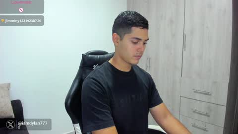 Snapshot of iamdylan777 chatting on February 2025 10:51:02 PM Dylan independent model online show from February 2025 10:51:02 PM