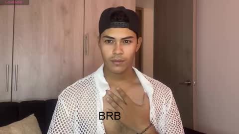 Snapshot of iamdylan777 chatting on February 2025 01:52:02 AM Dylan independent model online show from February 2025 01:52:02 AM