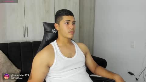 Snapshot of iamdylan777 chatting on February 2025 02:42:02 AM Dylan independent model online show from February 2025 02:42:02 AM