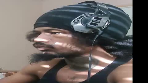 iamjohnny4u online show from December 2025 02:44:02 PM