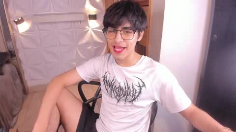 iamjuanjoc online show from May 2026 03:25:02 AM