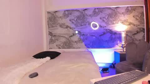 iamjuanjoc online show from May 2026 03:37:02 AM