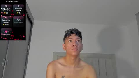 Juliiiiian online show from April 2026 11:26:02 AM
