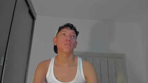 Juliiiiian online show from May 2026 11:40:01 AM
