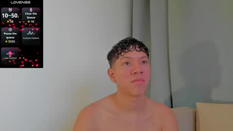 Juliiiiian online show from May 2026 01:46:01 AM