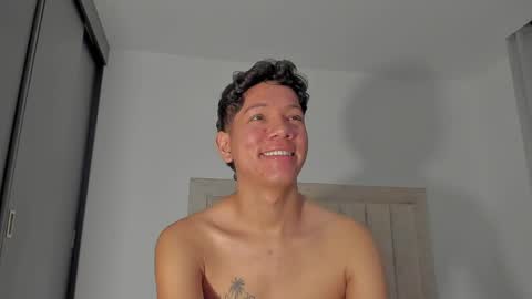 Juliiiiian online show from June 2026 11:04:02 AM