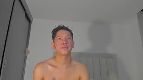 Juliiiiian online show from June 2026 11:05:01 AM