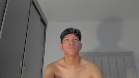Juliiiiian online show from July 2026 11:13:02 AM