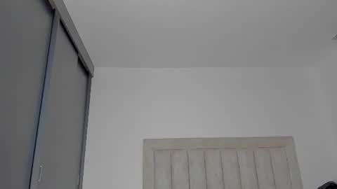 Juliiiiian online show from July 2026 11:06:02 AM