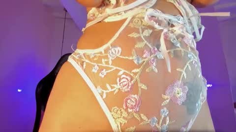 Nayuta online show from November 2025 03:26:02 AM