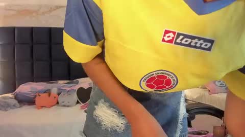 Nayuta online show from June 2026 02:44:02 PM