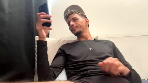 IAmSazon online show from November 2025 08:41:02 PM