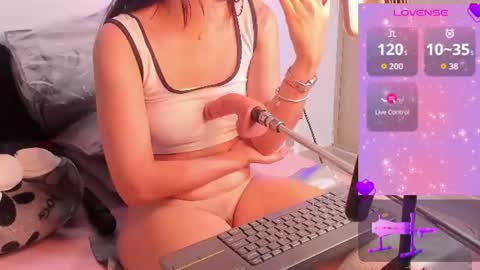 Steph - Online Again   - 1 DECEMBER online show from July 2026 04:52:01 AM