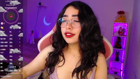 Veronica  NDEPENT MODEL online show from December 2024 03:24:01 AM