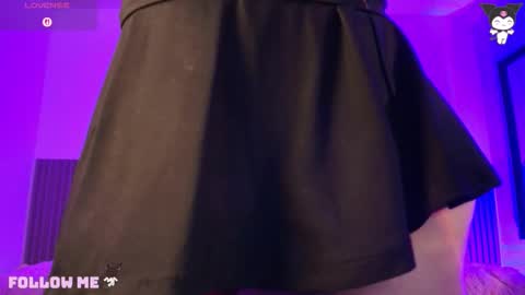 V I C T O R I A online show from February 2026 07:53:02 PM