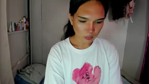 Snapshot of iamyourdesire_ chatting on March 2026 05:46:01 AM shhh online show from March 2026 05:46:01 AM