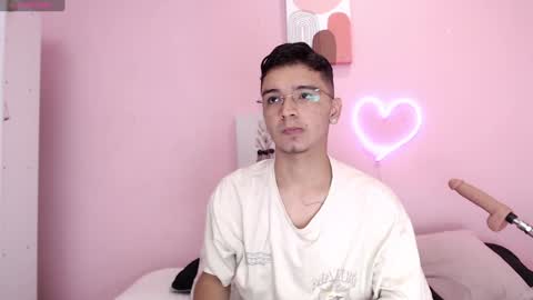 IAN CASTILLO online show from December 2024 11:18:01 AM