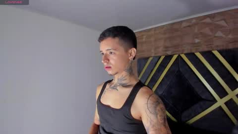 IAN CASTILLO online show from April 2026 11:13:02 AM