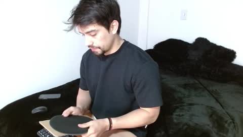 Snapshot of ian_davis chatting on November 2025 12:29:02 PM Ian Davis online show from November 2025 12:29:02 PM