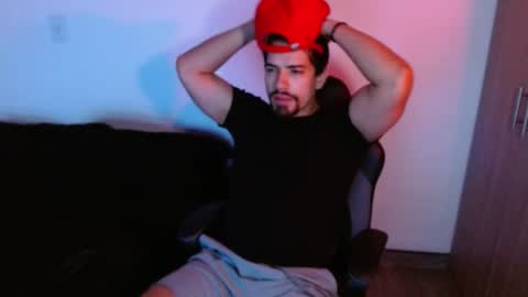 Snapshot of ian_davis chatting on November 2025 02:50:01 AM Ian Davis online show from November 2025 02:50:01 AM