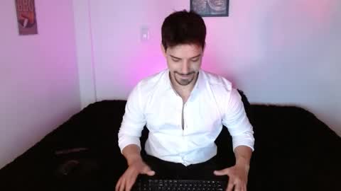 Snapshot of ian_davis chatting on November 2025 06:21:01 PM Ian Davis online show from November 2025 06:21:01 PM