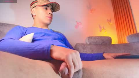 Snapshot of ian_fit chatting on February 2026 08:38:01 PM ian online show from February 2026 08:38:01 PM