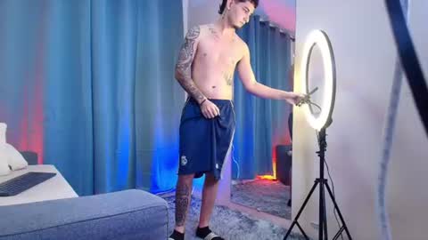 ian_lord00 online show from July 2026 04:39:33 PM