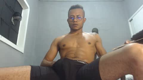 ian_tuner online show from December 2024 10:12:01 PM