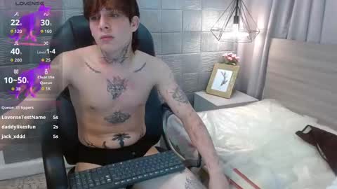 ian online show from October 2025 01:36:02 AM