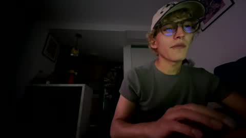 ian  online show from July 2026 05:05:01 AM