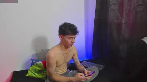 Ian Lark online show from April 2026 06:25:01 PM