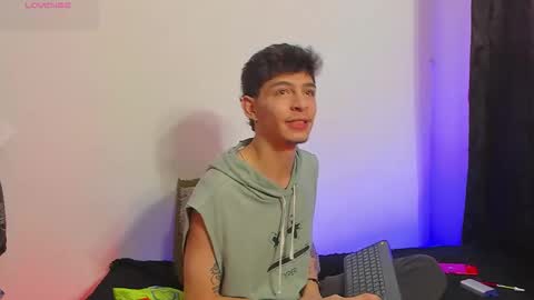 Ian Lark online show from May 2026 08:02:02 PM