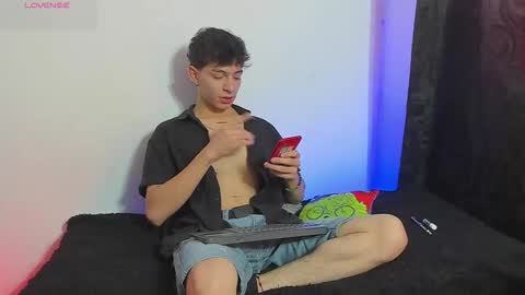 Ian Lark online show from May 2026 07:53:02 PM