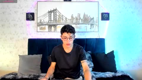 Snapshot of ianwayne_ chatting on January 2025 10:51:01 PM Andrew online show from January 2025 10:51:01 PM