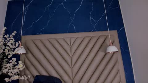 ibbie_ online show from October 2025 12:25:01 PM